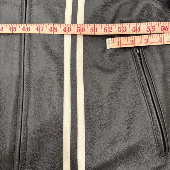 Ducati black and white leather motorcycle jacket - Picture 10 of 11